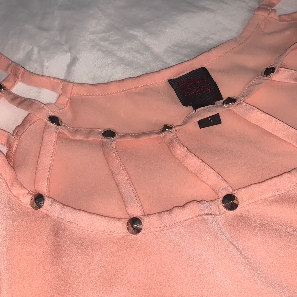 Pink top - Picture 2 of 3